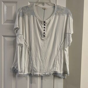 POL White and Light Blue Buttoned Knit Top, Oversized Medium